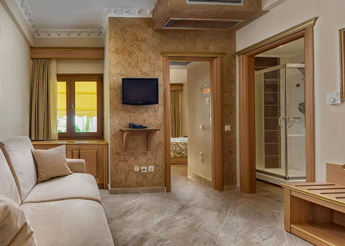 波蒂迪亚宫酒店 尼坡帝