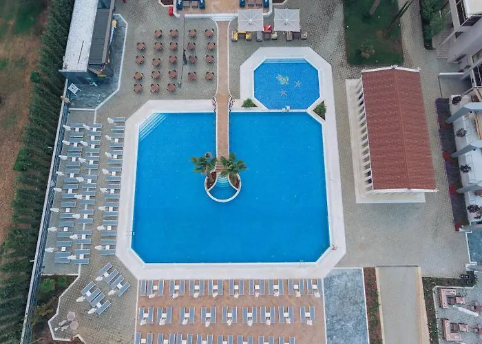 Potidea Palace מלון 4*