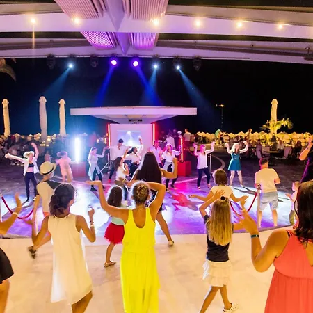 Potidea Palace نيا بوتيدايا