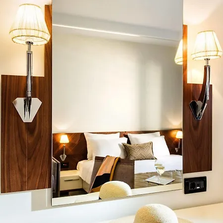 Potidea Palace Ξενοδοχείο 4*